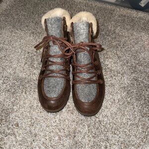 Sorel Women’s Harlow Lace Cozy Boot Burro